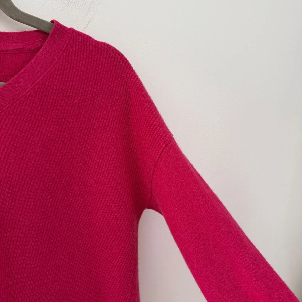 Rachel Zoe Magenta‎ Pink 100% Cashmere Ribbed Asymmetrical V-Neck Sweater XS - Picture 4 of 10